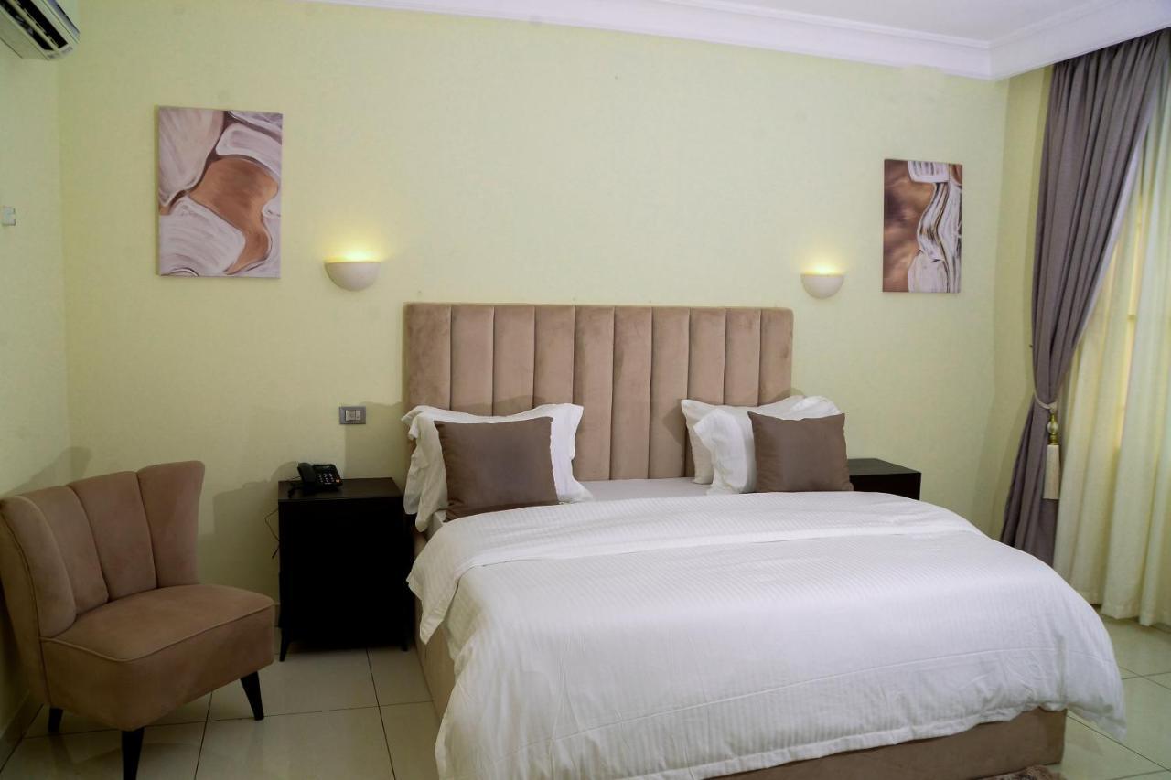 Hotel House 24 Abuja Exterior foto