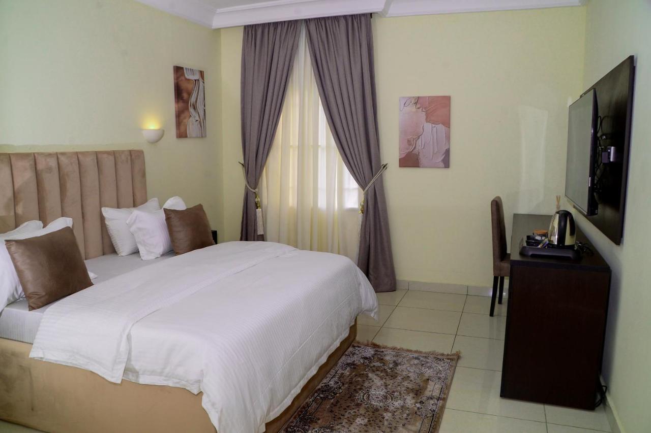 Hotel House 24 Abuja Exterior foto