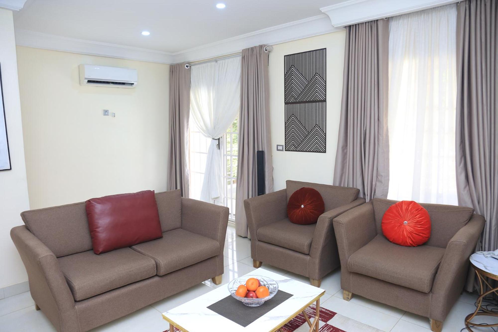 Hotel House 24 Abuja Exterior foto