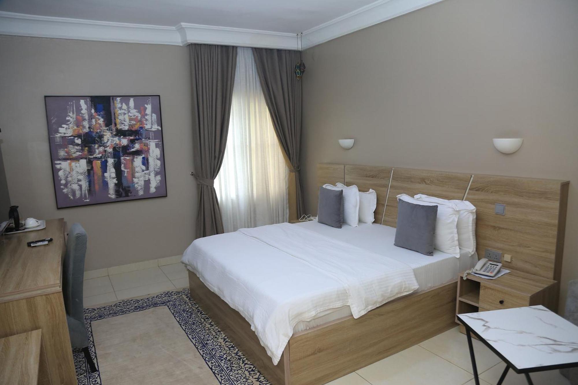 Hotel House 24 Abuja Exterior foto